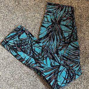 Lululemon crop tights sz 4